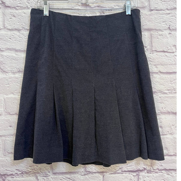 Anthropologie Odille Grey Knit Pleated Mini Skirt Size 8 - Picture 1 of 8